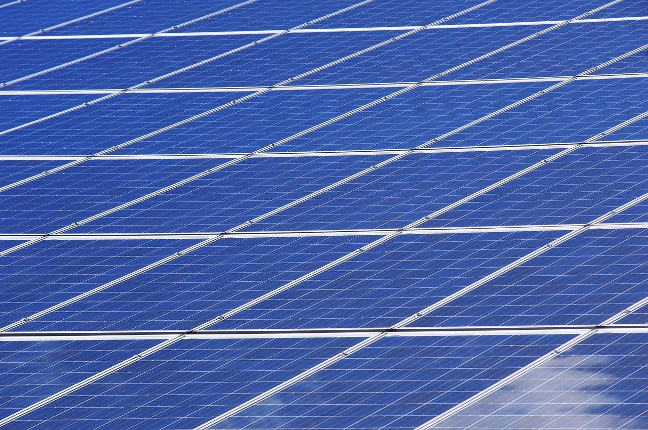 Rooftop solar panels in Corona