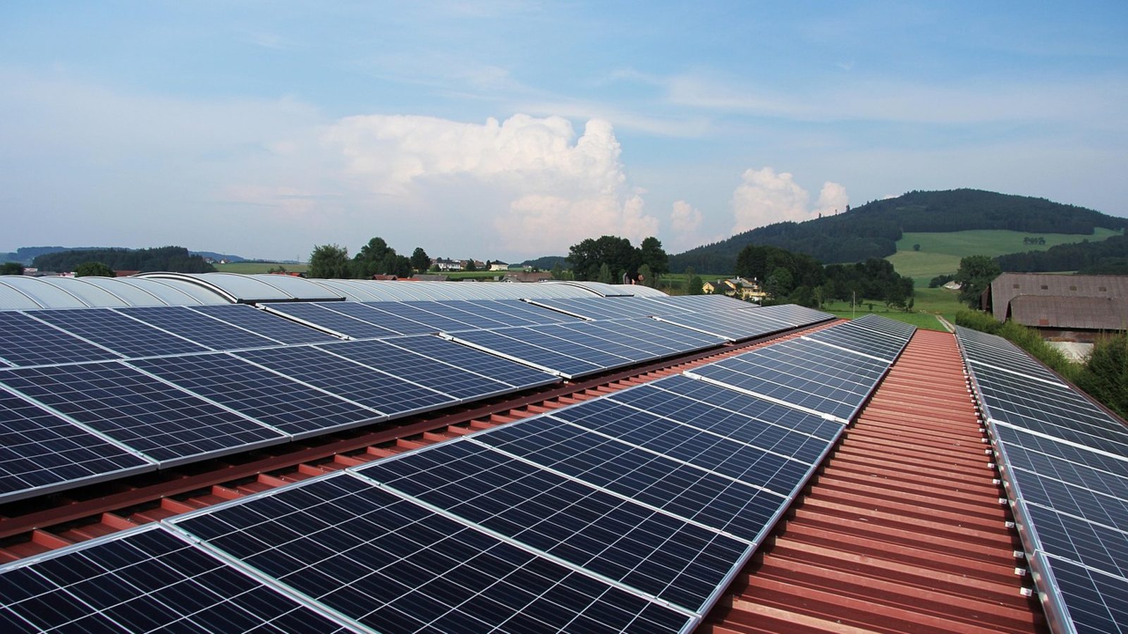 Rooftop solar array on a suburban single family home
